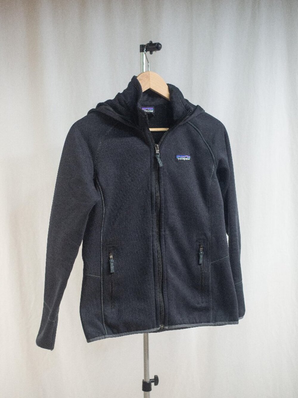 Patagonia Worn Wear Womens Tech Fleece Hoody in Black